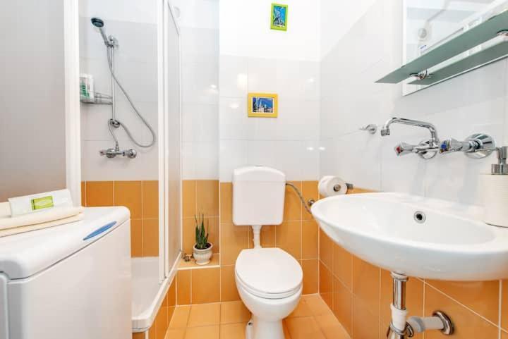 Cosy Studio Apartment Cracovie Extérieur photo